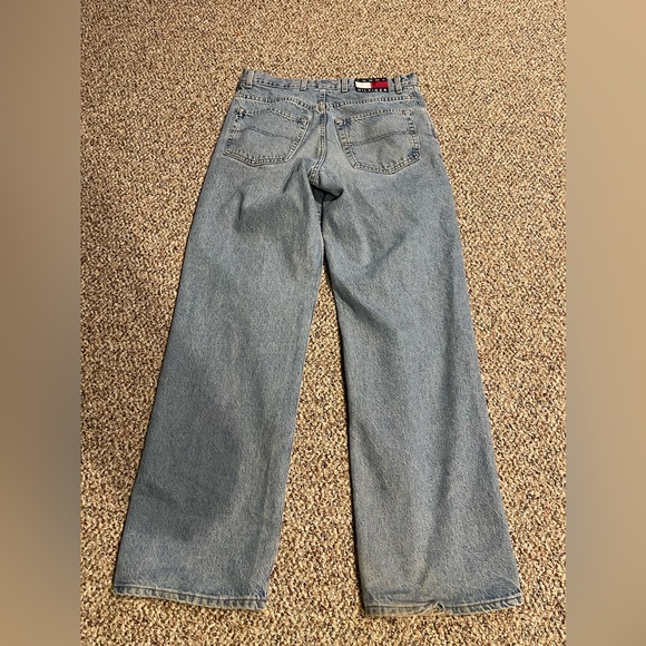 Men’s vintage Tommy Hilfiger - Picture 2 of 3